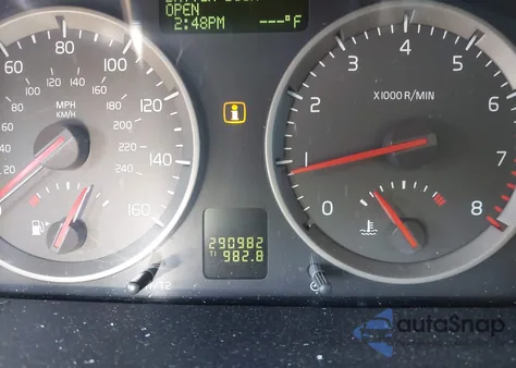 2007 Volvo S40 2.4I from USA, damaged, VIN YV1MS382372279200